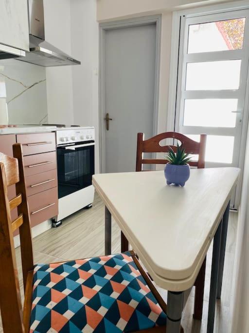 شقة Modern 2Br Near Centre -5Min Wlk باترا المظهر الخارجي الصورة
